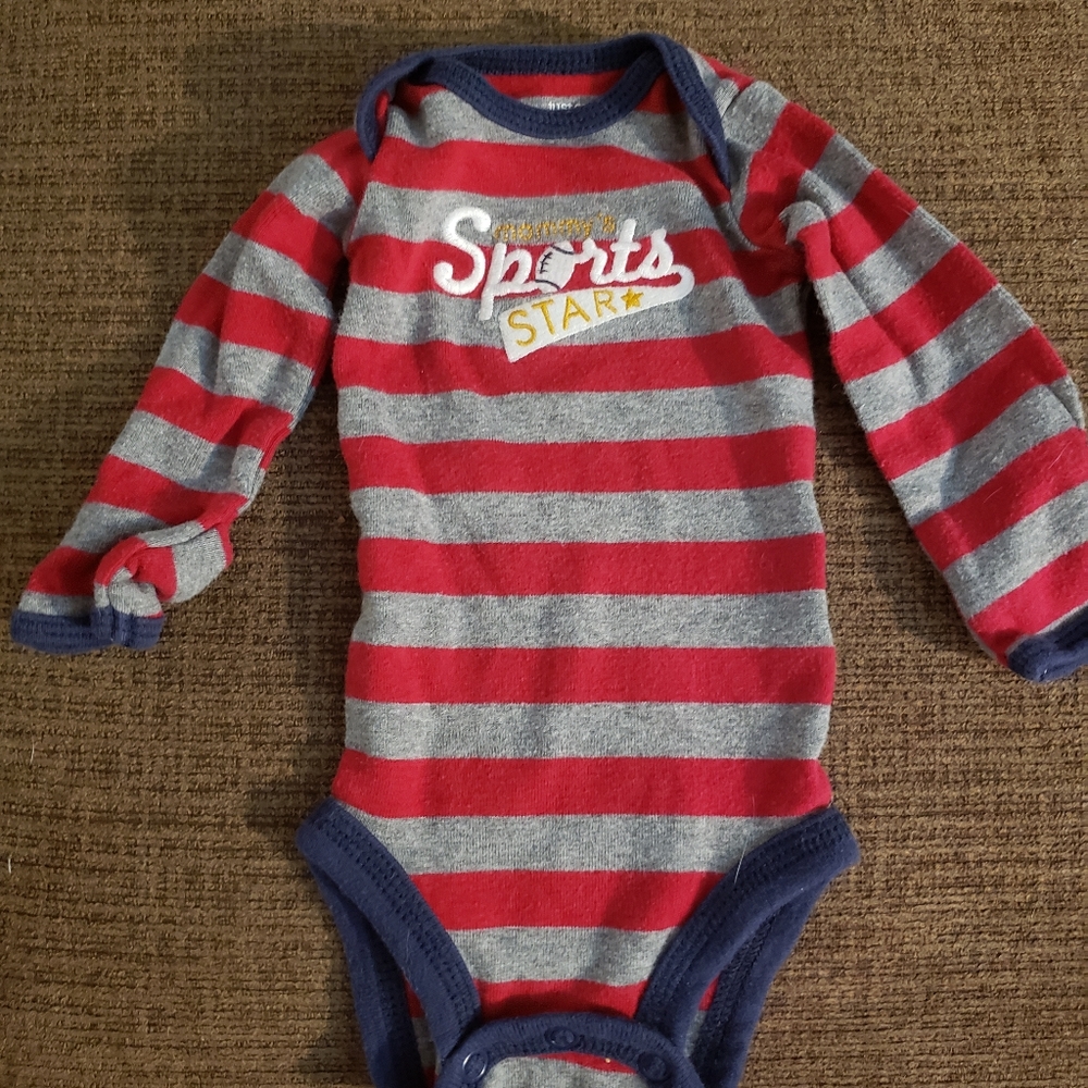 Carter's onesie NB